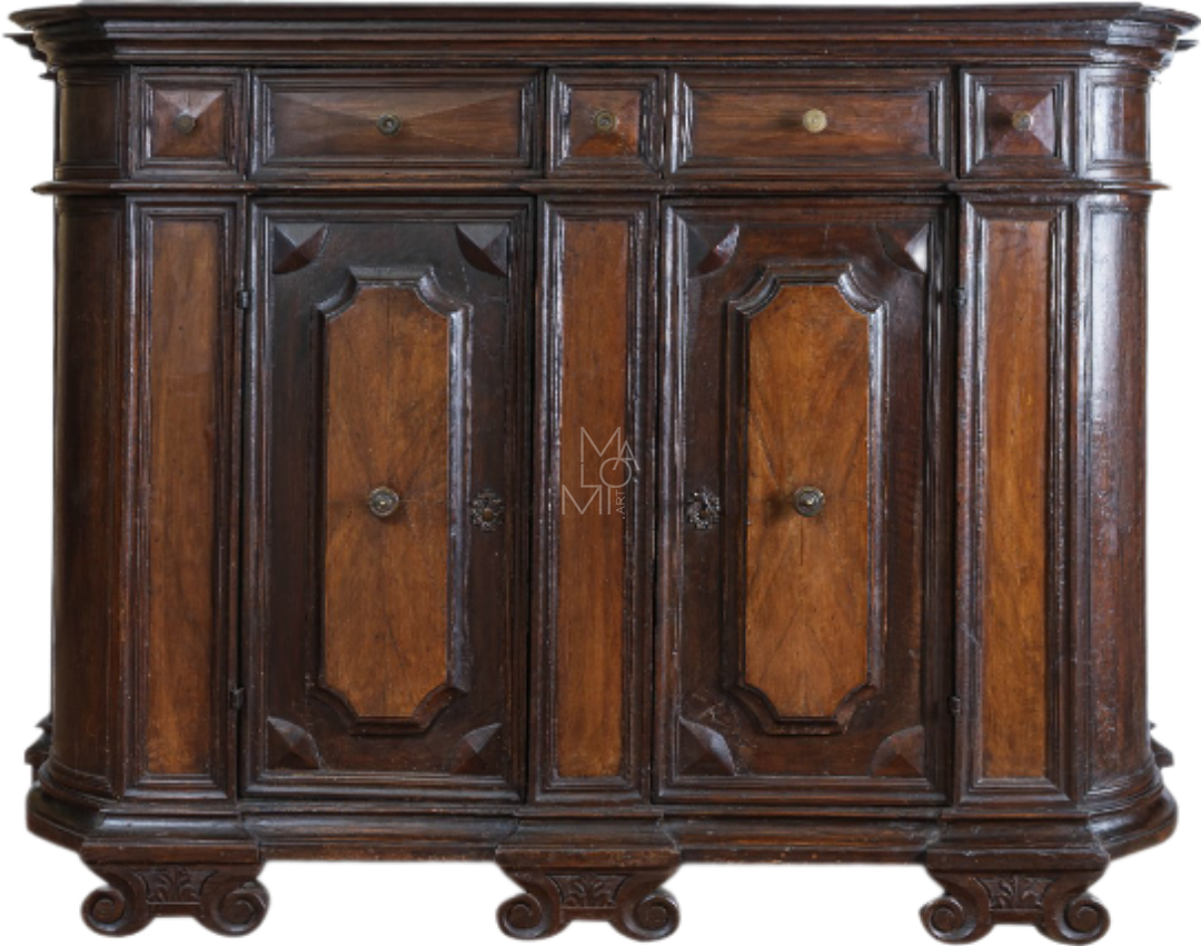 Credenza in noce con doppia mossa