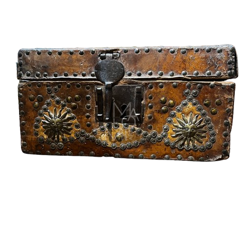 Baroque studded leather and wood letter casket, Florence XVII century